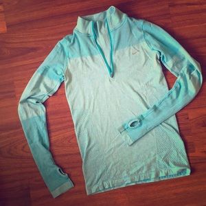 🍋 NIKE Dry-Fit RUNNING TOP 🍋